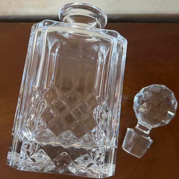 Mikasa Convetry Decanter Square 9”/ Vintage - Picture 10 of 10